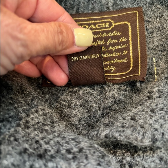 ✨COACH Extra Merino Wool & Mohair
Button Down Cardigan Sweater - Picture 11 of 16